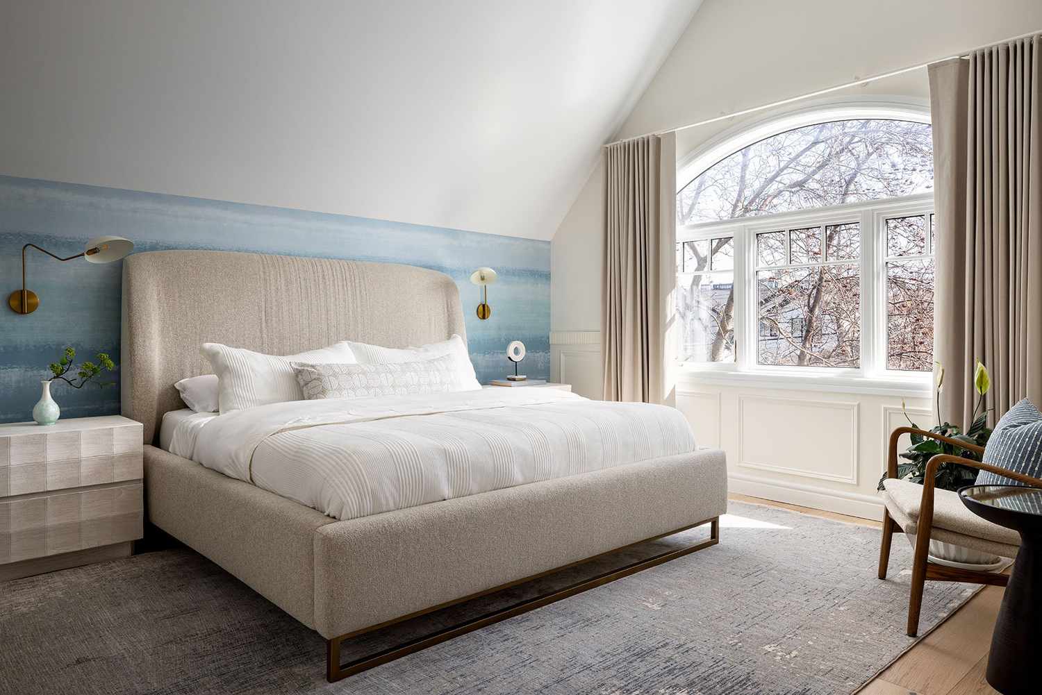 blue bedroom wall decor