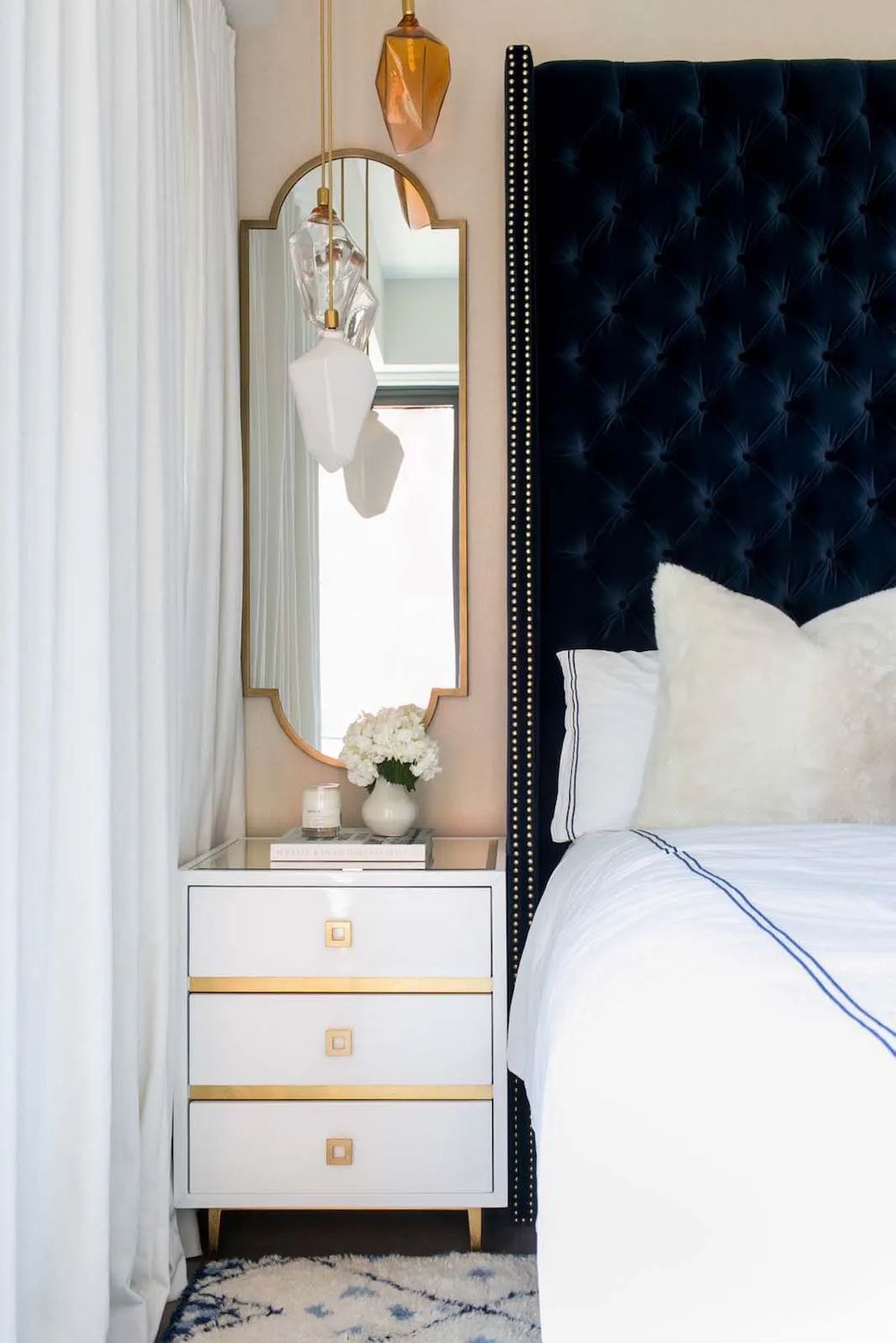 blue velvet headboard ideas