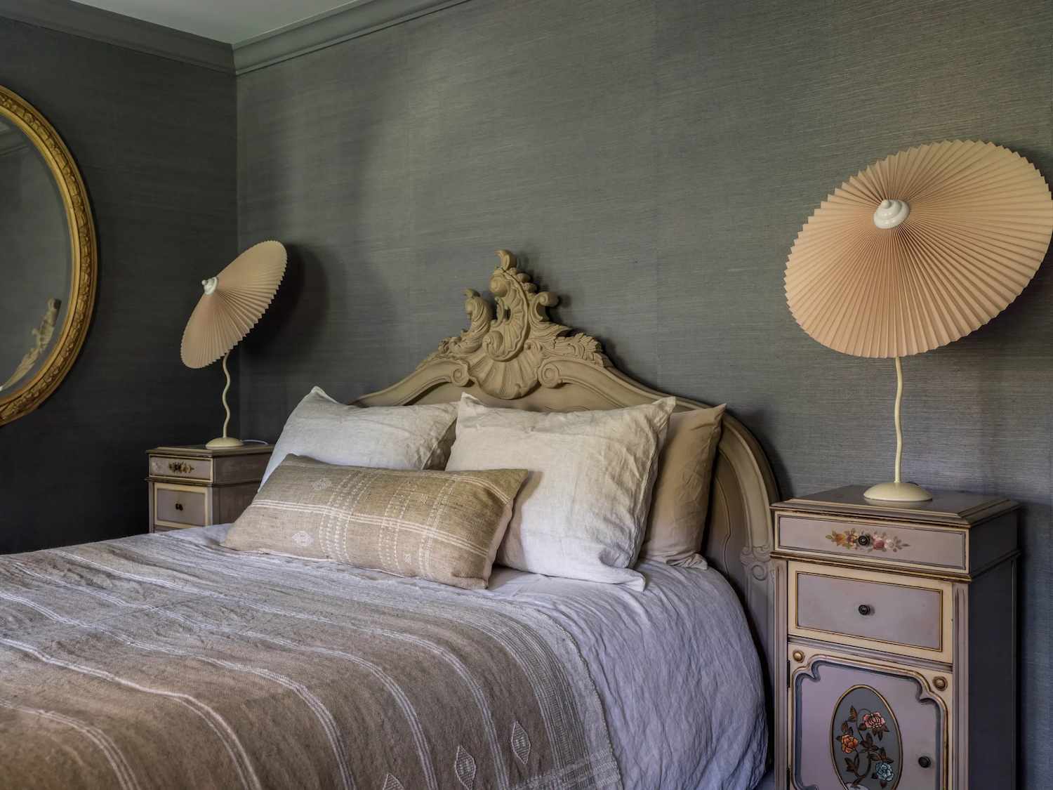 blue grasscloth bedroom wallpaper ideas