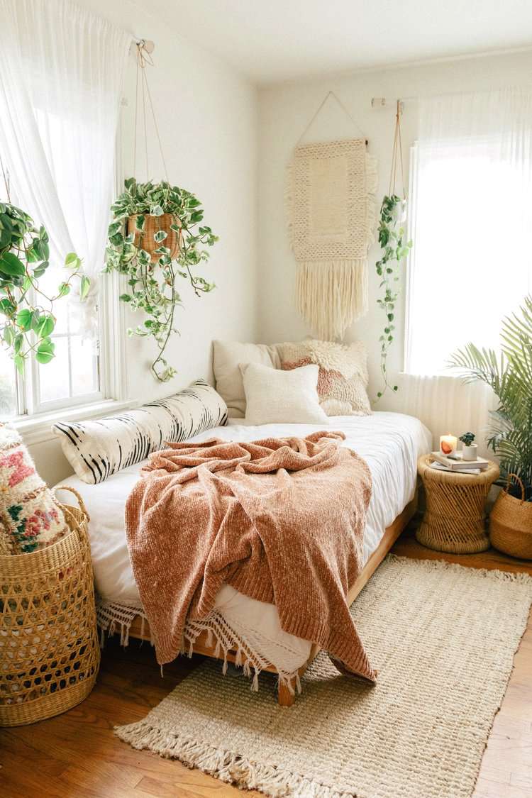 Cozy boho-style bedroom ideas