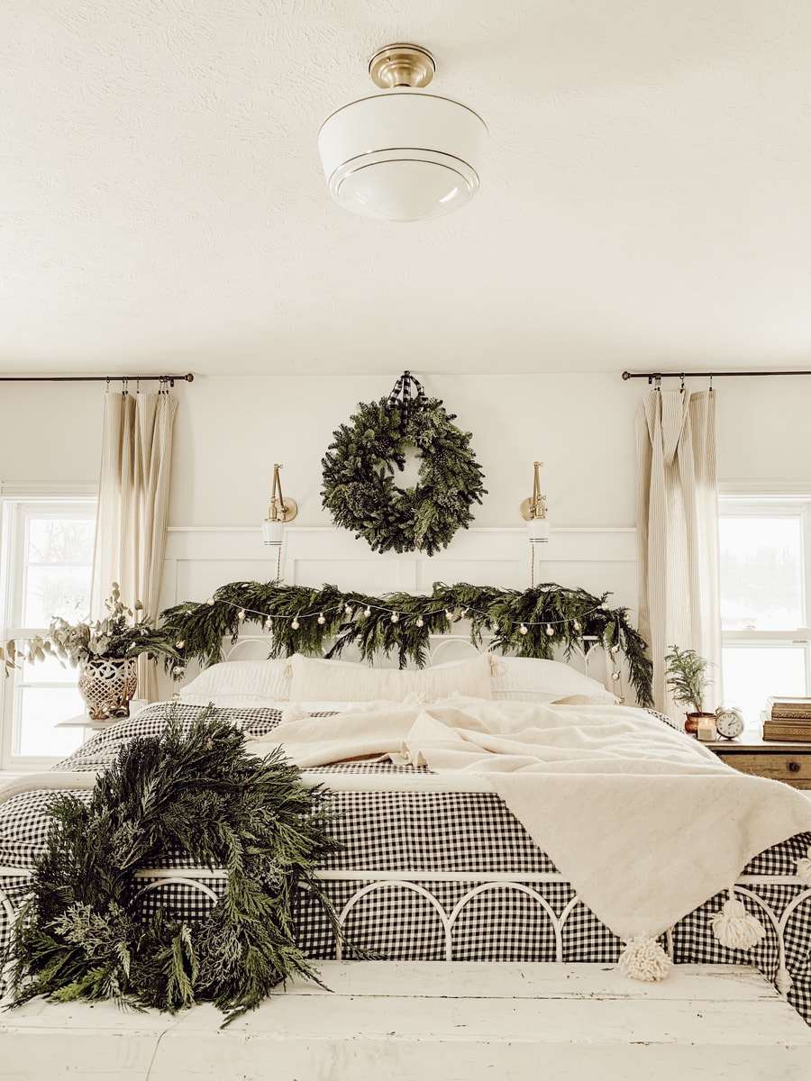 christmas bedroom
