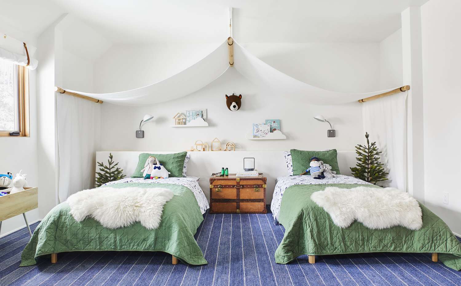 simple christmas bedroom ideas for kids