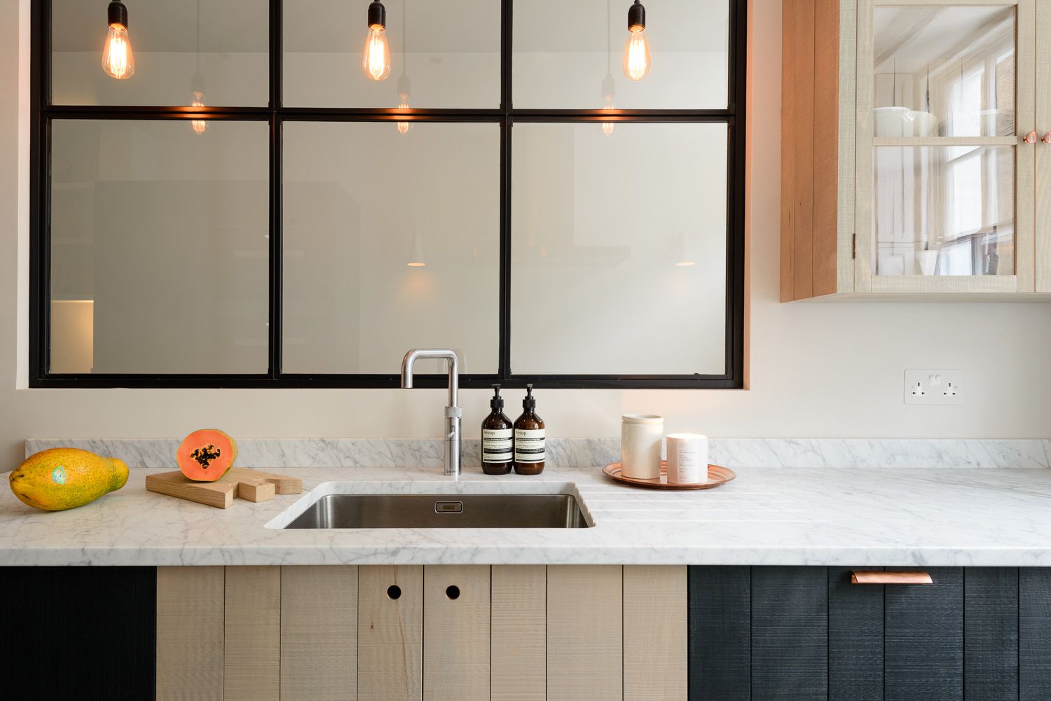 internal window over kitchen sink